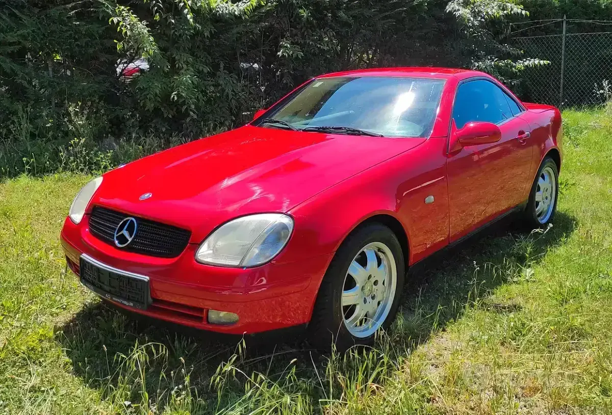 Usata Mercedes SLK200 136 CV (100 kW) 1998 Rosso Cabrio