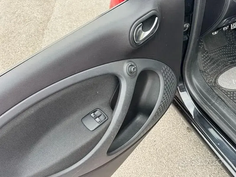 Usata Smart ForFour Prime 90 CV (66 kW) 2015 Rosso Utilitaria