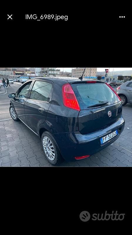 Usata Fiat Punto Street 95 CV (69 kW) 2018 Utilitaria