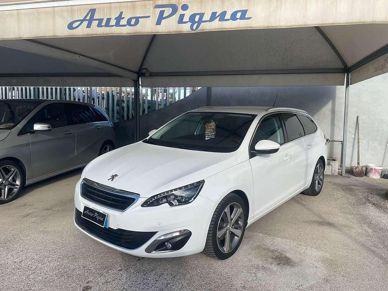 Bianco Usata 2016 Peugeot 308 Allure Station wagon | 7700 € (Buon prezzo) - Immagine 1/4
