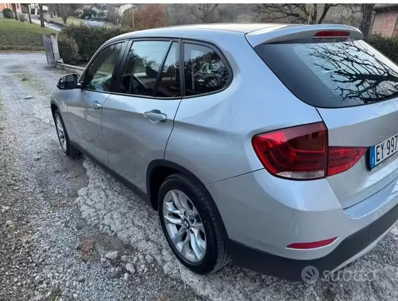Usata BMW X1 Executive 143 CV (105 kW) 2015 Grigio SUV