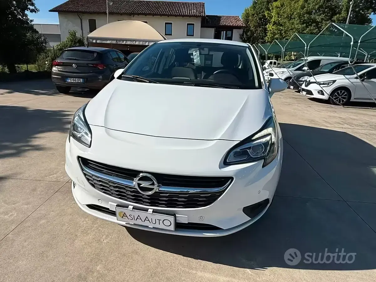 Usata Opel Corsa Cosmo 90 CV (66 kW) 2016 Other Utilitaria