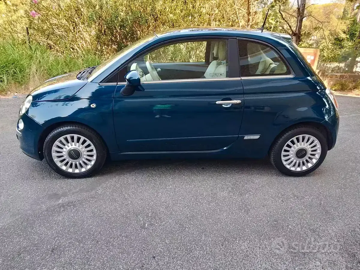 Usata Fiat 500 Lounge 69 CV (50 kW) 2013 Bluazzurro Berlina