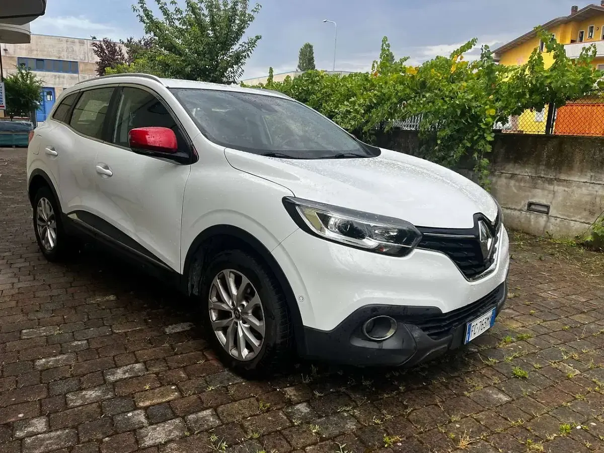 Usata Renault Kadjar Zen 131 CV (96 kW) 2016 Bianco SUV