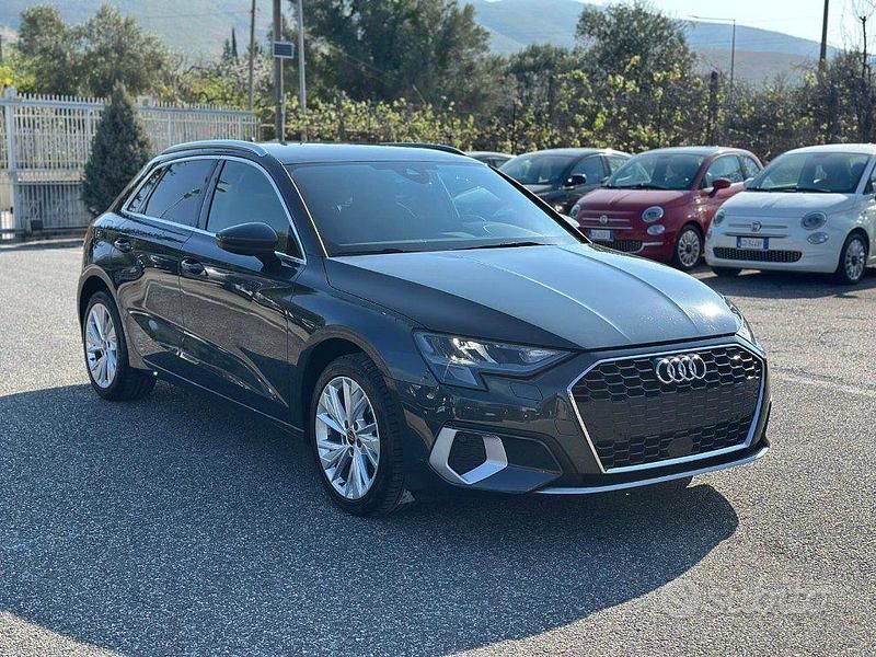 Usata Audi A3 Advanced 116 CV (85 kW) 2023 Grigio Berlina