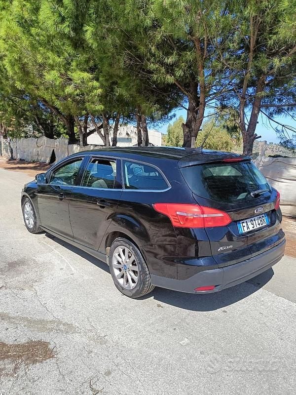 Usata Ford Focus 2016 Nero Station wagon