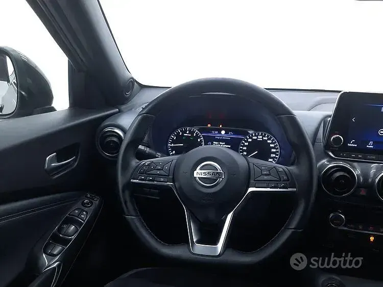 Usata Nissan Juke N-Connecta 114 CV (83 kW) 2021 Grigio SUV