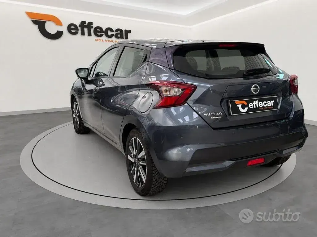 Usata Nissan Micra N-Connecta 90 CV (66 kW) 2018 Grigio Utilitaria