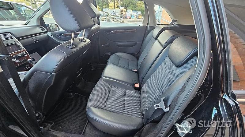 Usata Mercedes B170 2009 Nero Monovolume