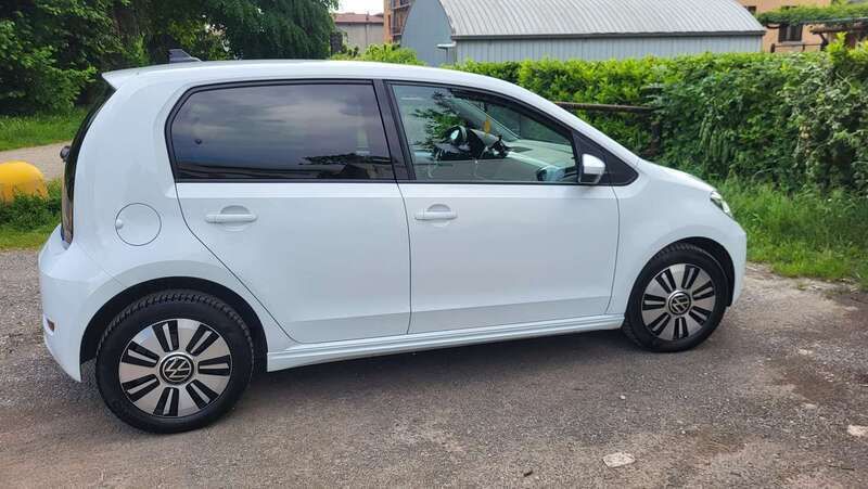 Bianco Usata 2021 VW e-up! Due volumi | 11.800 € (Ottimo prezzo) - Immagine 1/4