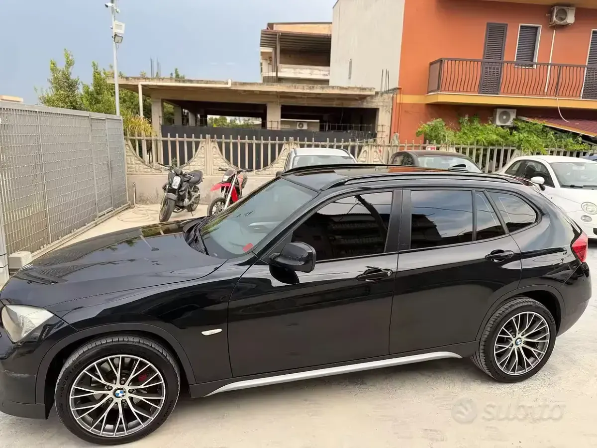 Usata BMW X1 204 CV (150 kW) 2010 Nero SUV