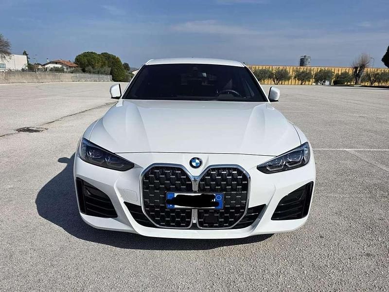 Usata BMW 420 M Sport 190 CV (139 kW) 2024 Bianco Coupé