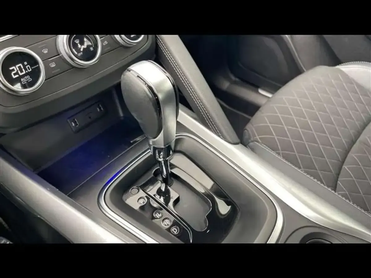 Usata Renault Kadjar Techno 116 CV (85 kW) 2023 Grigio scuro SUV