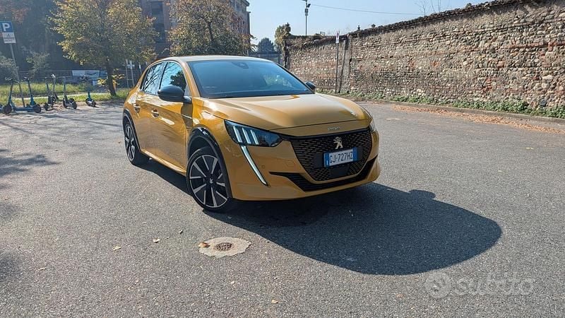 Usata Peugeot 208 GTi 100 kW (136 CV) 2022 Giallo Utilitaria