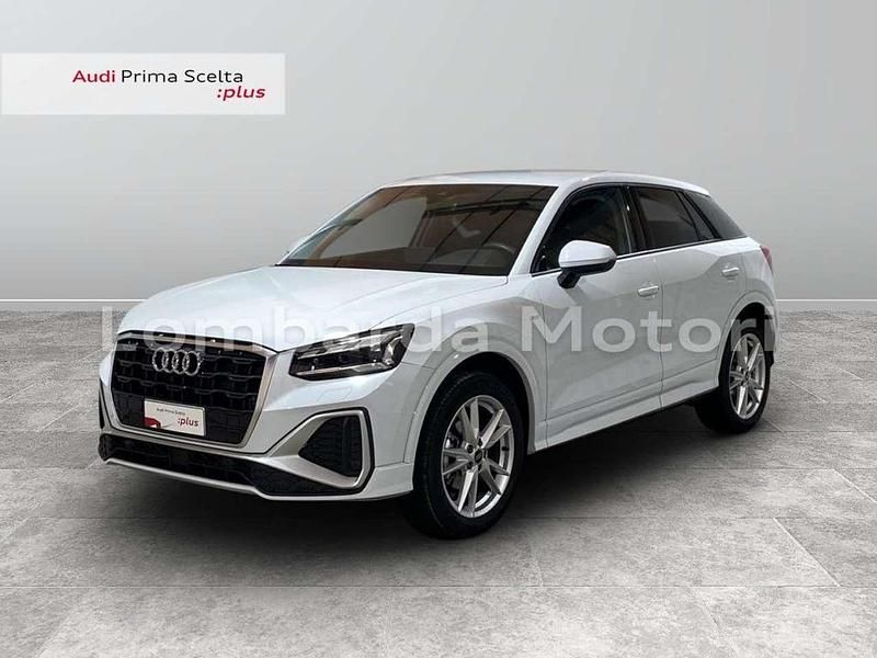 Bianco ghiacciaio metallizzato Usata 2024 Audi Q2 S-Line SUV | 28.800 € (Super prezzo) - Immagine 1/4