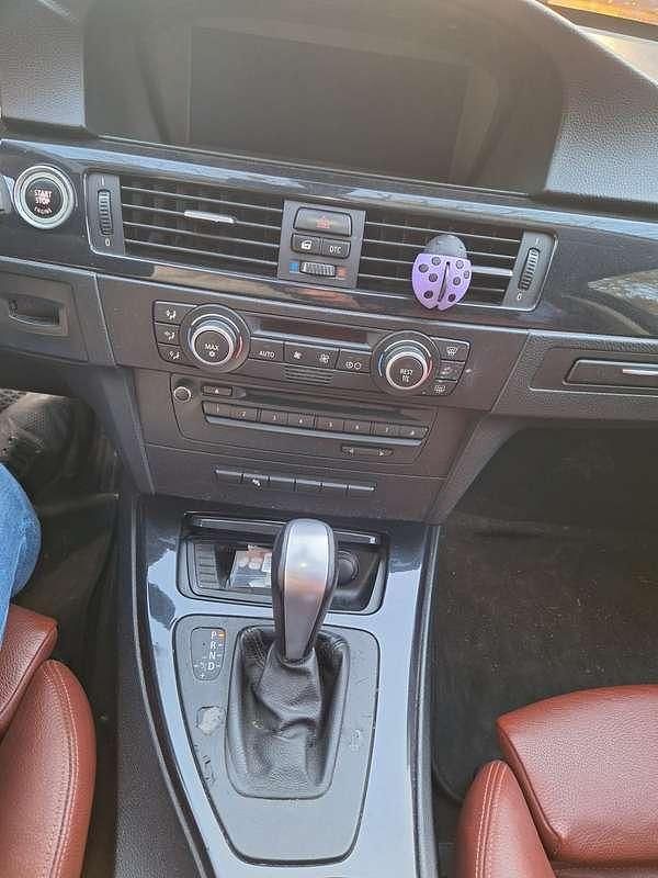 Usata BMW 330 245 CV (180 kW) 2009 Bianco Station wagon