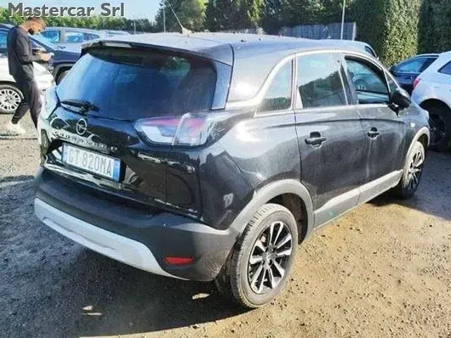 Usata Opel Crossland Elegance 130 CV (95 kW) 2024 Nero SUV