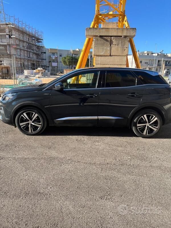 Usata Peugeot 3008 120 CV (88 kW) 2018 SUV