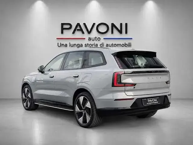 Nuova Volvo EX90 220 kW (300 CV) 2025 Grigio SUV