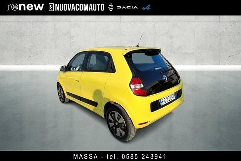 Usata Renault Twingo SE 69 CV (50 kW) 2016 Oro Utilitaria