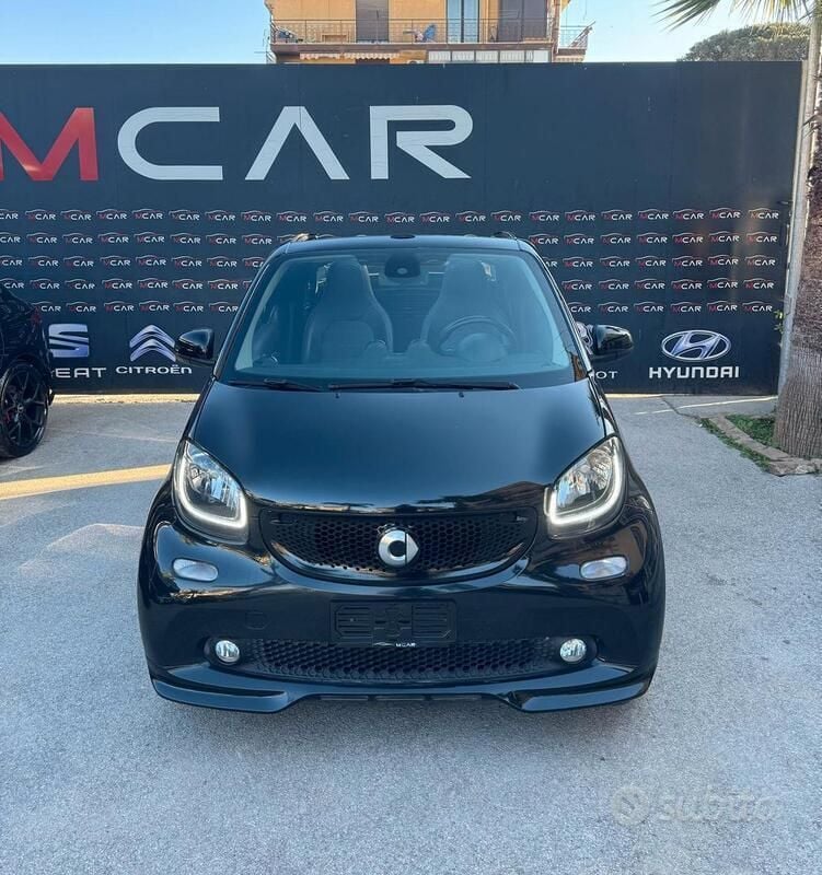 Usata Smart ForTwo Coupé Prime 71 CV (52 kW) 2016 Nero Cabrio