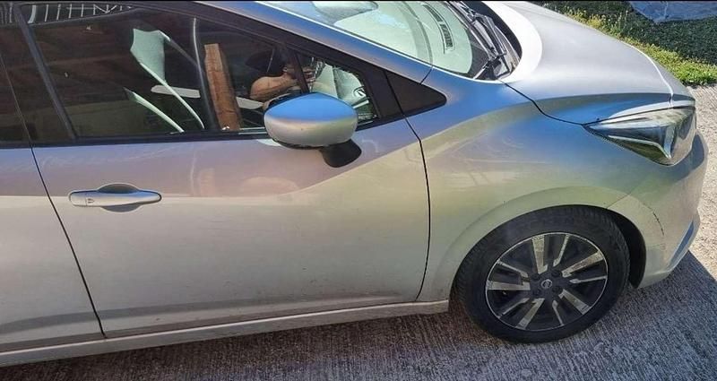 Usata Nissan Micra Acenta 90 CV (66 kW) 2017 Grigio Utilitaria