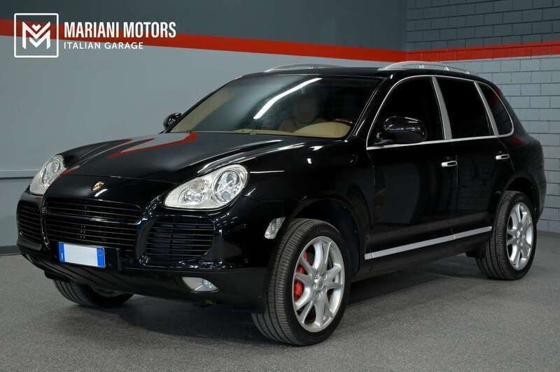Usata Porsche Cayenne Turbo 450 CV (330 kW) 2004 Basalt schwarz metallic SUV