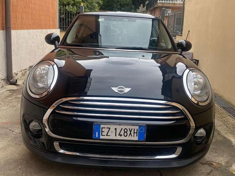 Nero Usata 2015 Mini Cooper D Due volumi | 9800 € (Ottimo prezzo) - Immagine 1/4