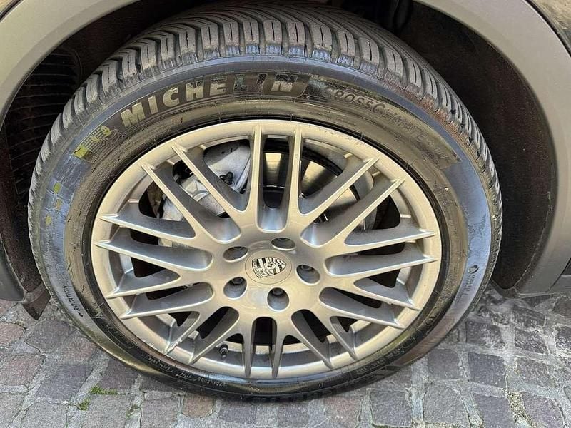 Gebraucht Porsche Cayenne 262 PS (192 kW) 2015 Schwarz SUV