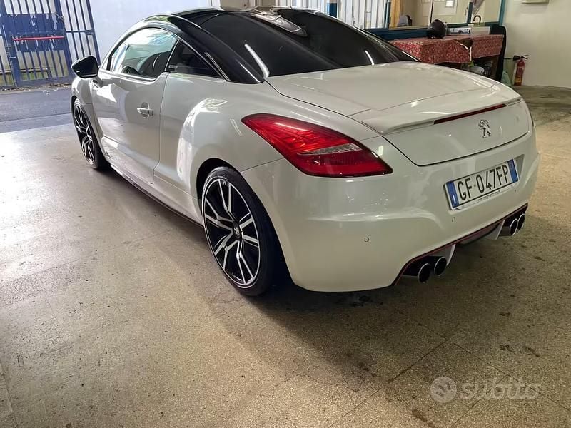 Usata Peugeot RCZ 270 CV (198 kW) 2013 Bianco Coupé