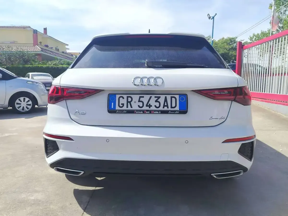 Usata Audi A3 S-Line 116 CV (85 kW) 2023 Bianco Berlina