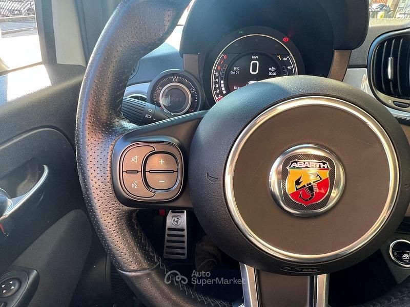 Usata Abarth 595C Pista 145 CV (106 kW) 2020 Gray Cabrio