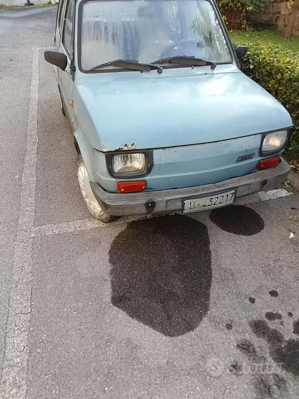Usata Fiat 600 24 CV (17 kW) 1987 Blu Berlina