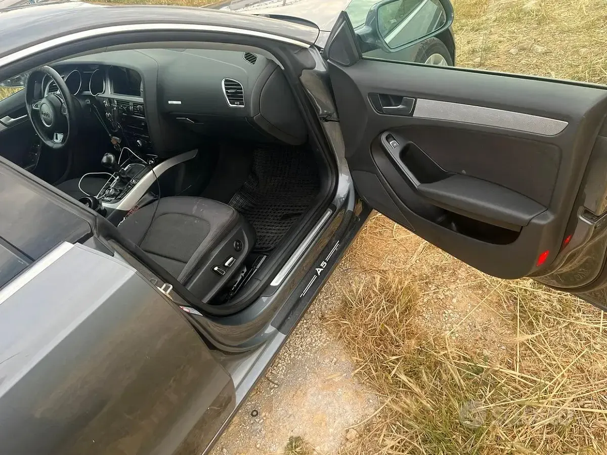 Usata Audi A5 177 CV (130 kW) 2012 Grigio Coupé