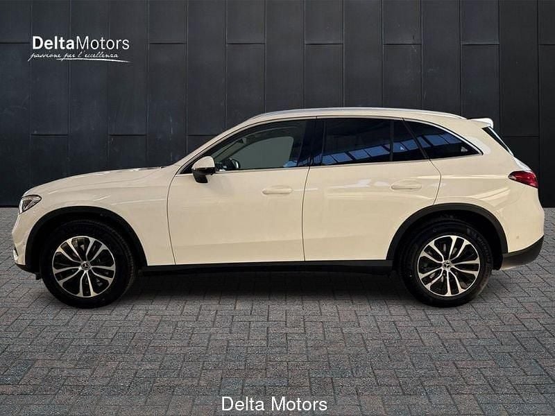 Nuova Mercedes GLC220 197 CV (144 kW) 2026 Nero SUV