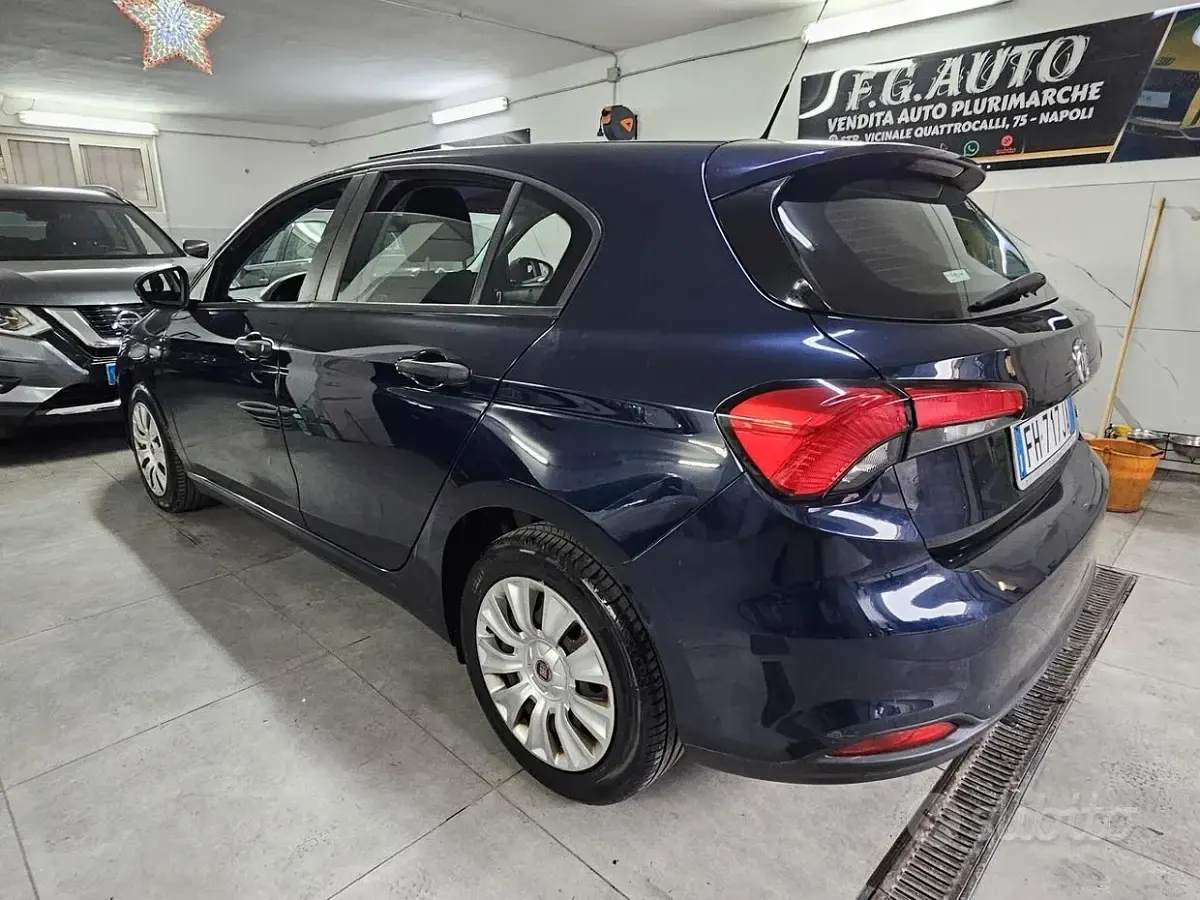 Usata Fiat Tipo 95 CV (69 kW) 2018 Bluazzurro Berlina