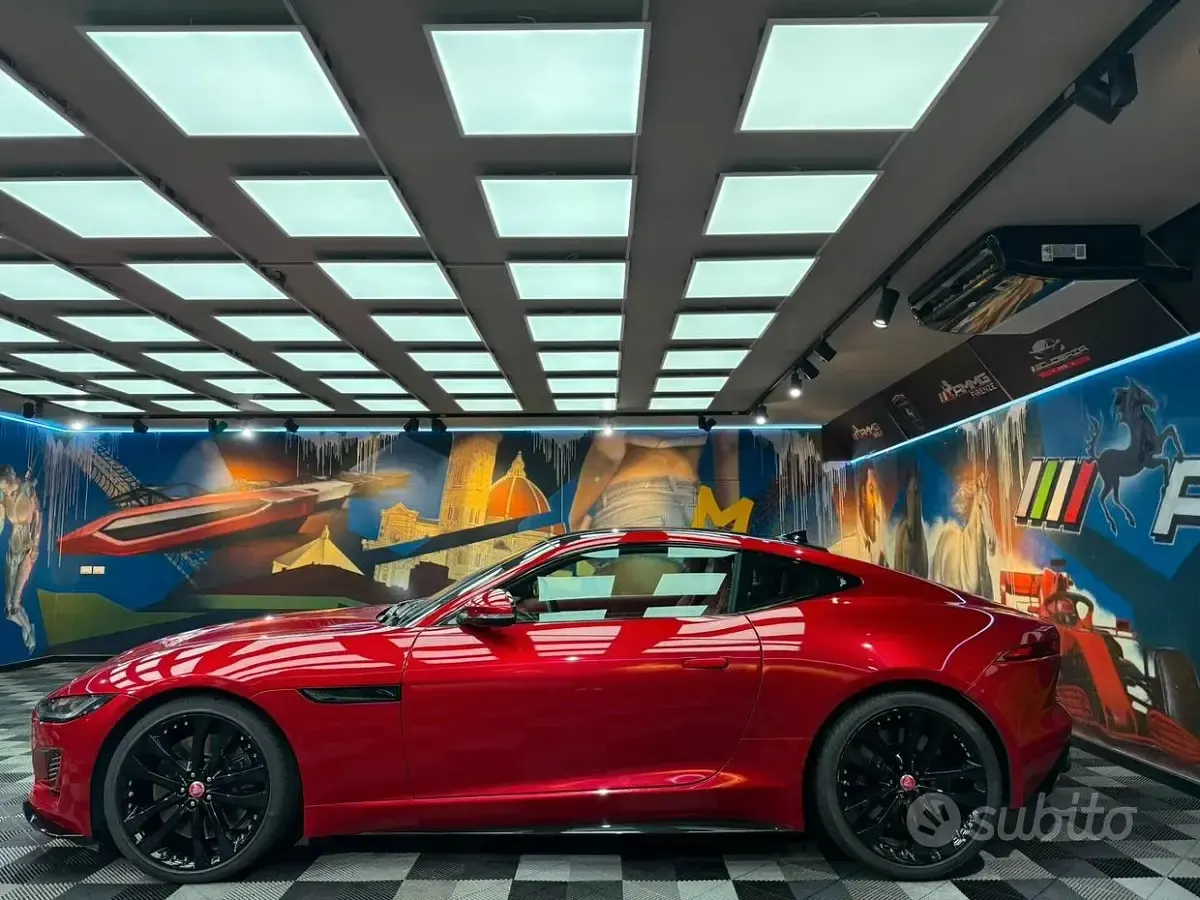 Usata Jaguar F-Type 450 CV (330 kW) 2022 Rosso Coupé