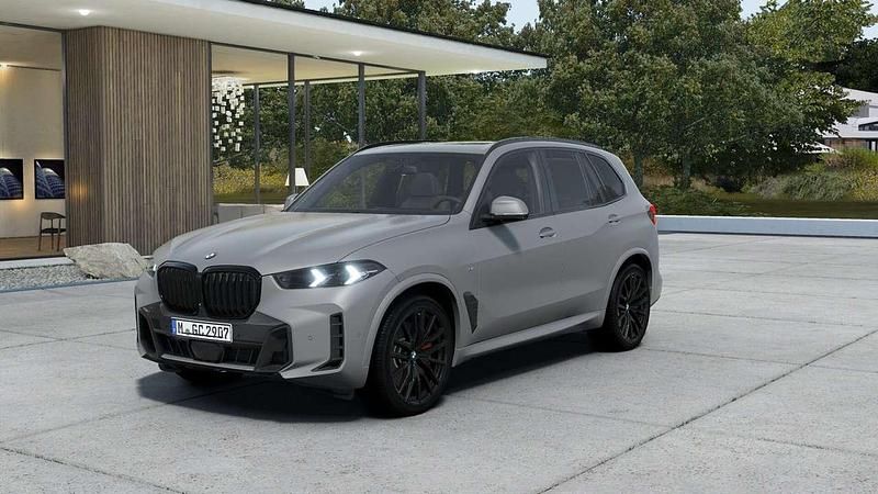 Nuova BMW X5 M Sport 298 CV (219 kW) 2025 Grigio SUV