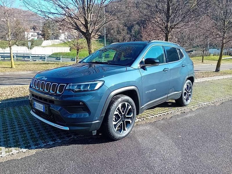 Usata Jeep Compass Limited 131 CV (96 kW) 2021 Blu/azzurro SUV