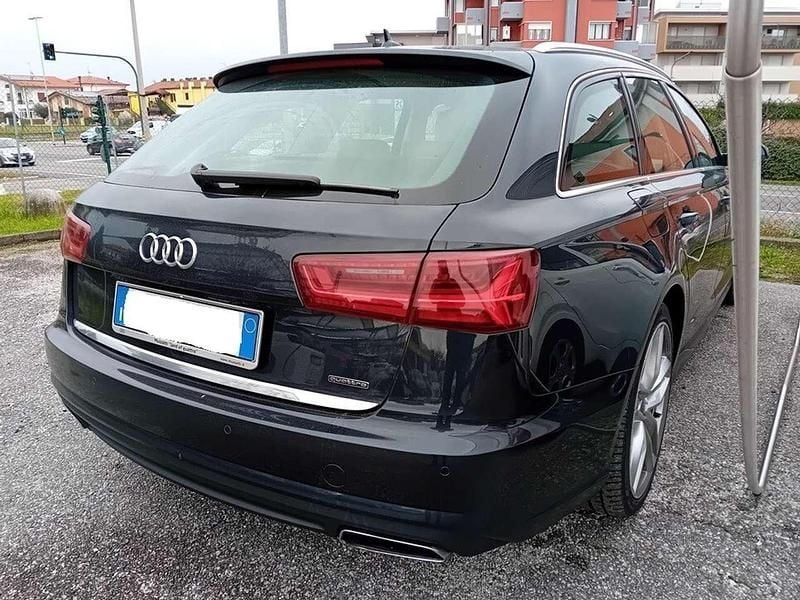 Usata Audi A6 Business Plus 272 CV (200 kW) 2015 Nero Station wagon