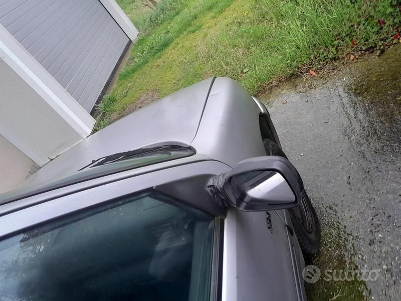 Usata Peugeot 106 1992 Utilitaria