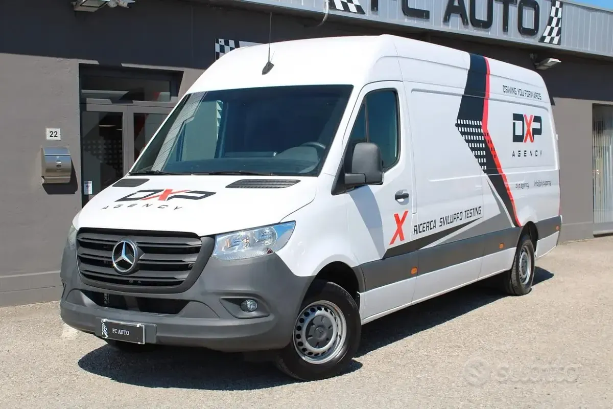 Usata Mercedes Sprinter 170 CV (125 kW) 2023 Bianco Furgone