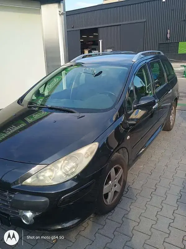 Usata Peugeot 307 Filou 88 CV (64 kW) 2005 Nero Station wagon