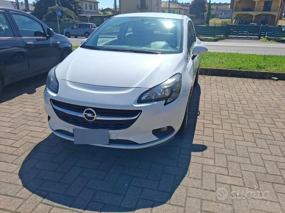 Usata Opel Corsa Selection 90 CV (66 kW) 2015 Bianco Utilitaria