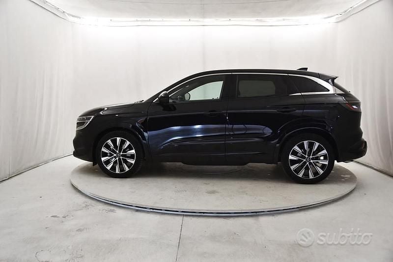 Usado Renault Austral Techno 199 CV (146 kW) 2023 Negro SUV