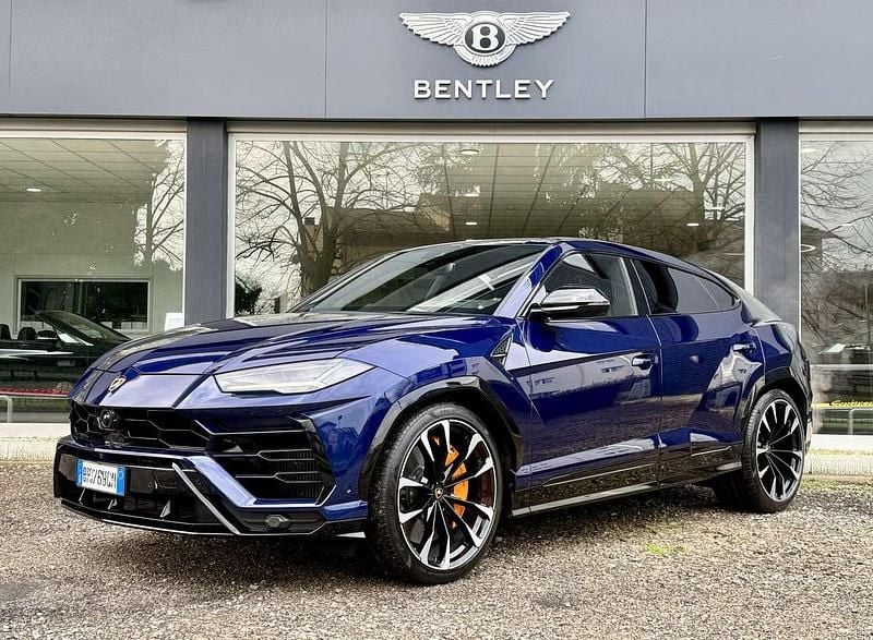 Usata Lamborghini Urus 650 CV (478 kW) 2021 Blu astraeus SUV