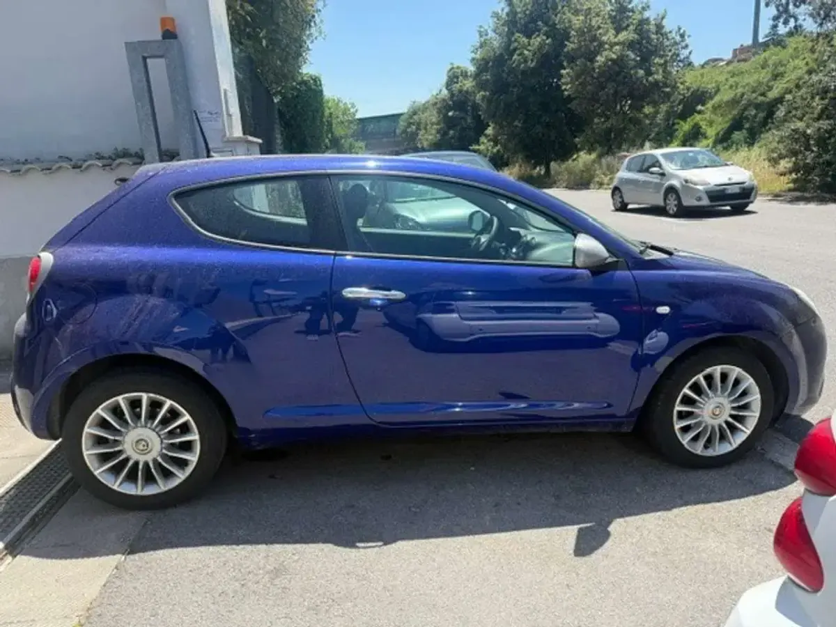 Usata Alfa Romeo MiTo Distinctive 79 CV (58 kW) 2016 Blu/azzurro Utilitaria