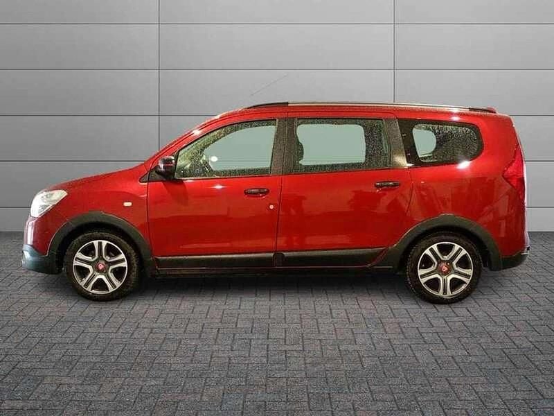 Usata Dacia Lodgy Stepway 102 CV (75 kW) 2019 Rosso Monovolume