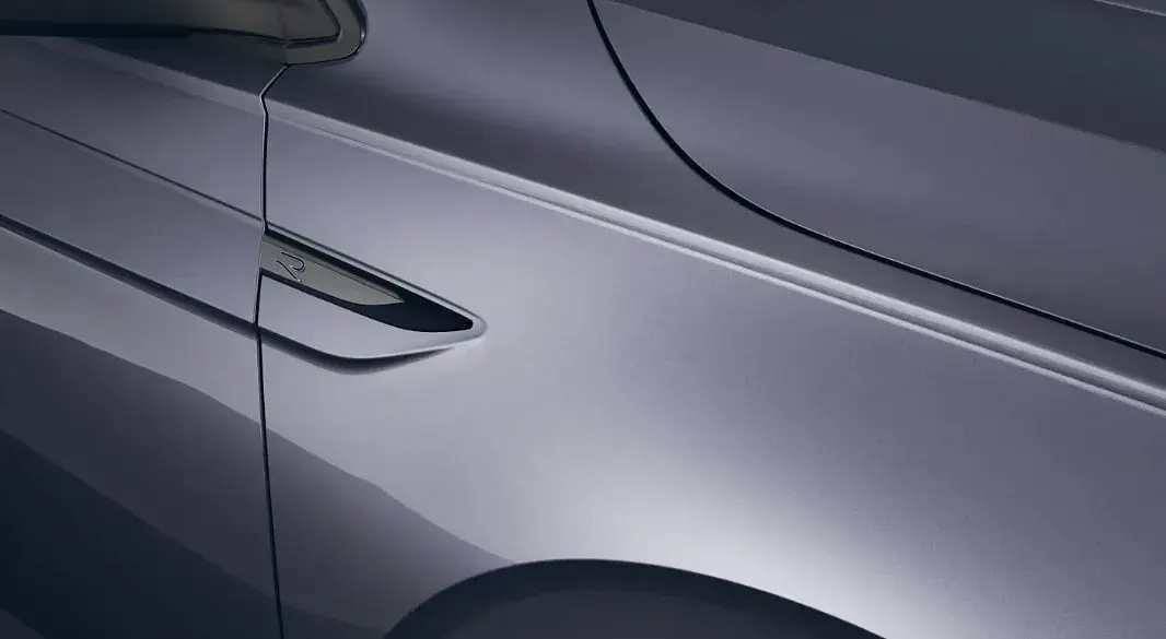Nuova VW Polo R-line Plus 95 CV (69 kW) 2026 5w5w  smoky grey metallizzato Utilitaria