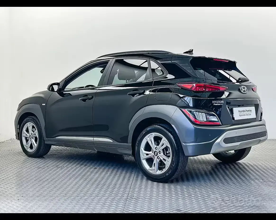 Usata Hyundai Kona 120 CV (88 kW) 2021 Nero SUV